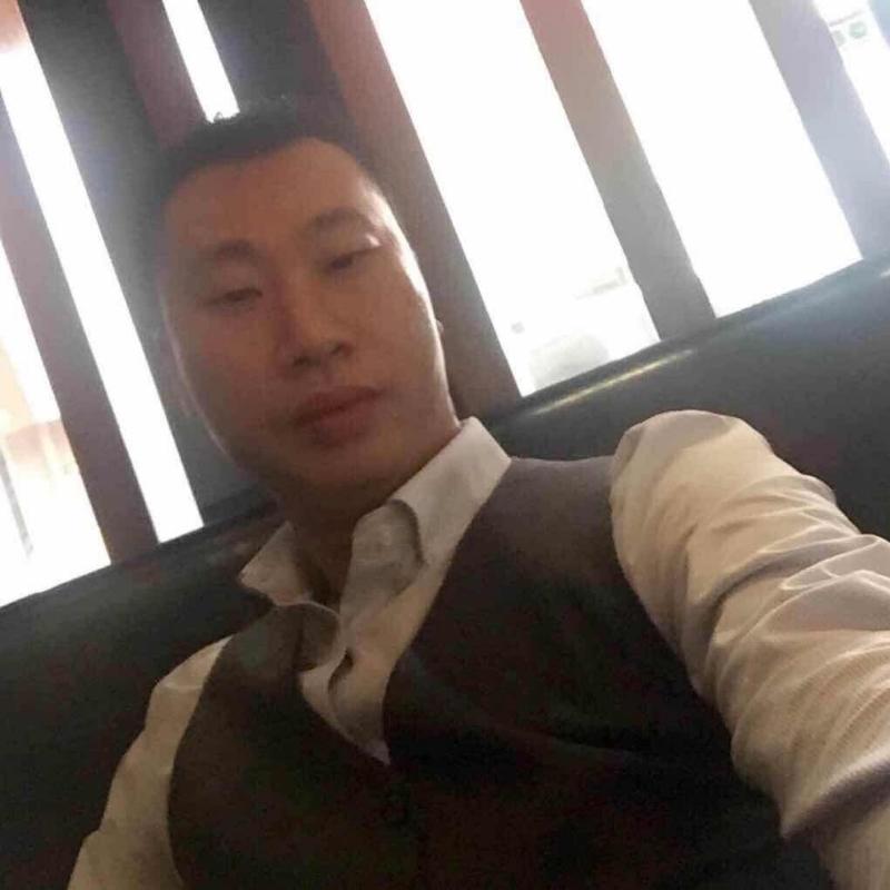 陈威的第一张照片--百色相亲服务中心