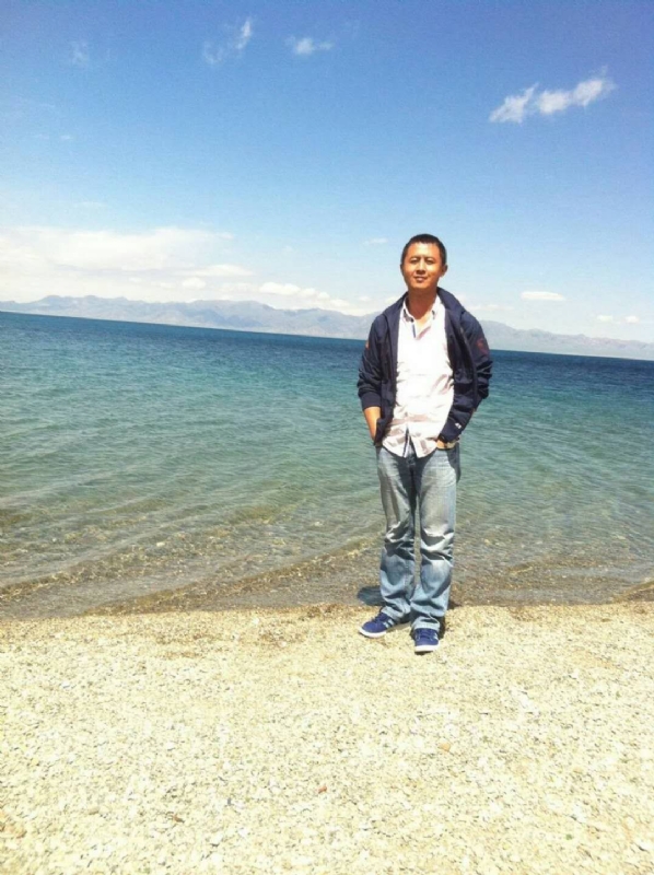 西西晨的第一张照片--百色相亲服务中心