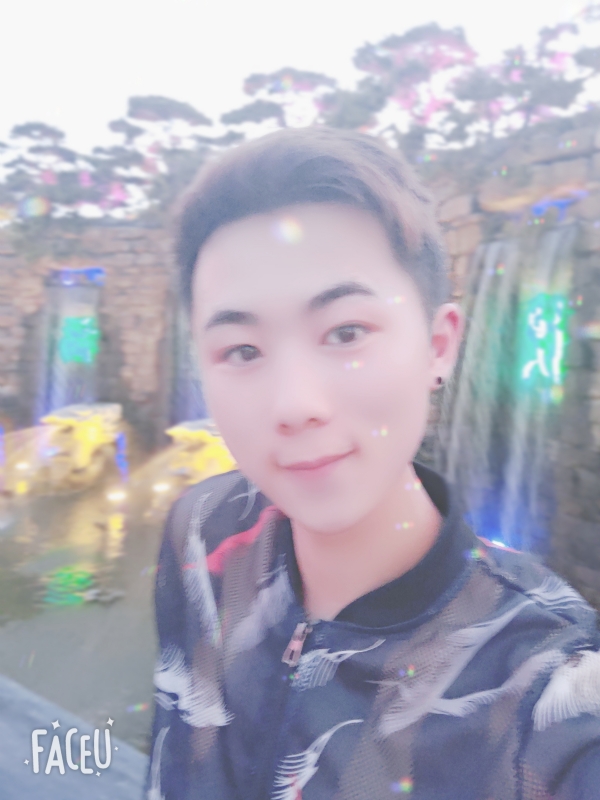 迷軍的第二张照片--百色相亲服务中心