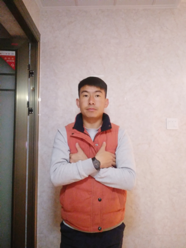 石林小伙的第一张照片--百色相亲服务中心