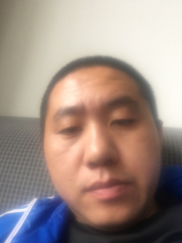 人间不值得的第三张照片--百色相亲服务中心