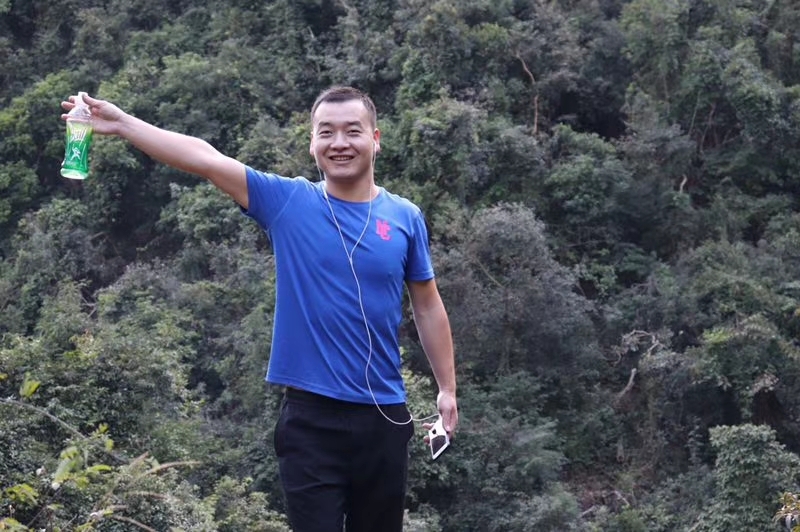 刘检运的第一张照片--百色相亲服务中心