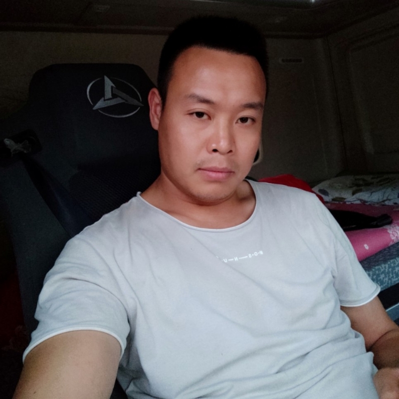 默默的第一张照片--百色相亲服务中心