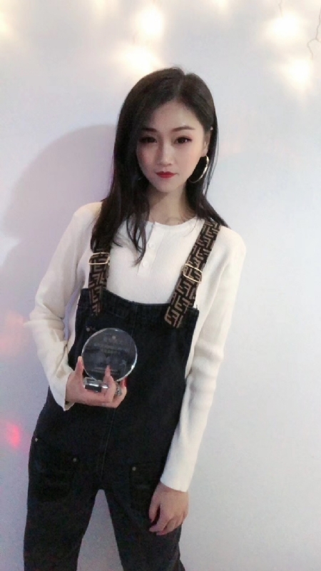 迷人的小璐的第一张照片--百色相亲服务中心