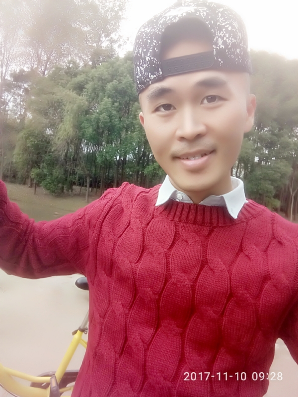 丹尼的第一张照片--百色相亲服务中心