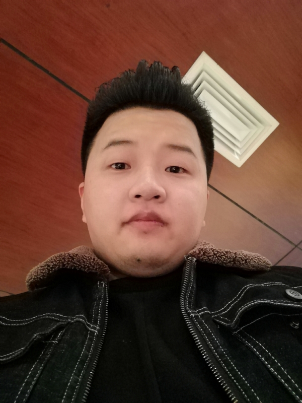 超哥1122的第一张照片--百色相亲服务中心