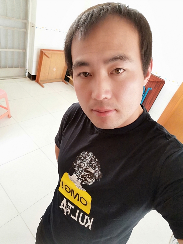 东海龙王的第二张照片--百色相亲服务中心