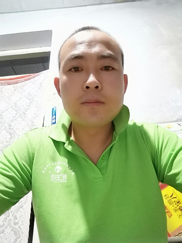 东海龙王的第三张照片--百色相亲服务中心