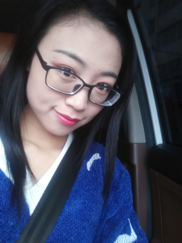 潇湘薇薇的第一张照片--百色相亲服务中心