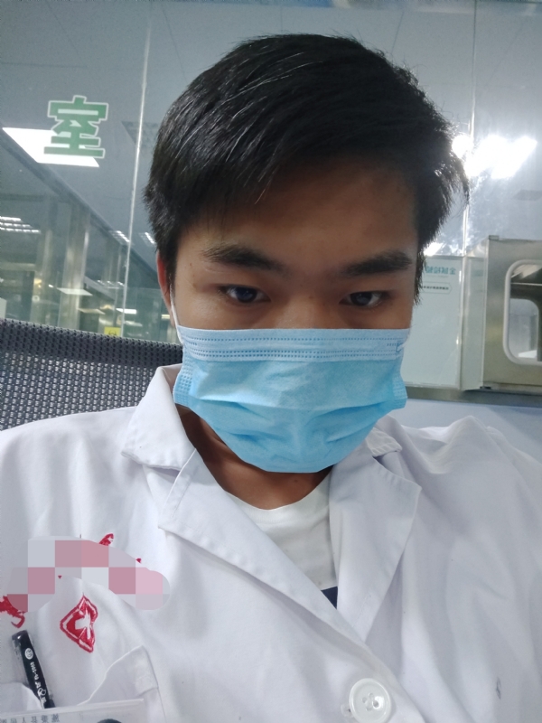 鬼卿的第一张照片--百色相亲服务中心