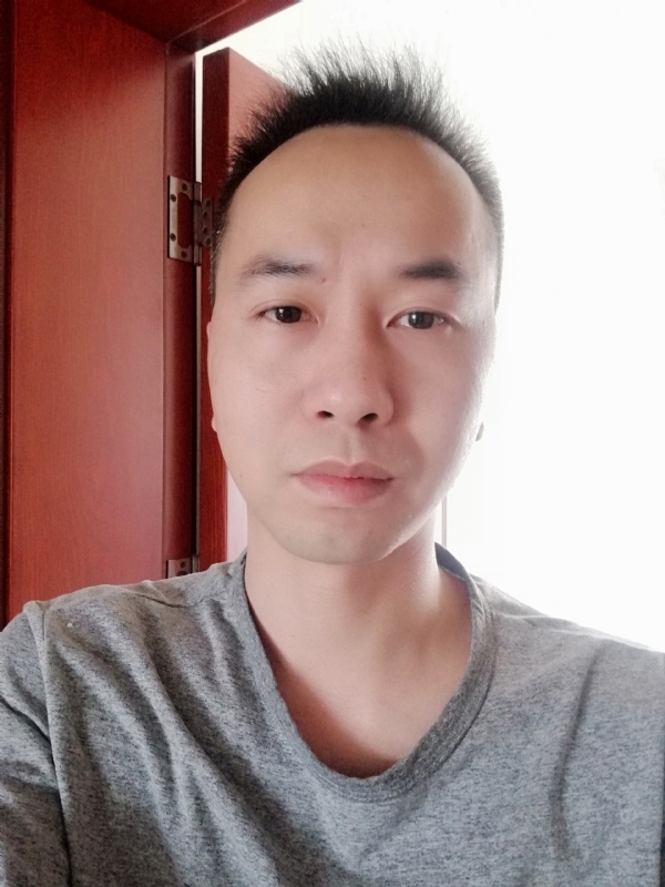 超级大混球的第三张照片--百色相亲服务中心