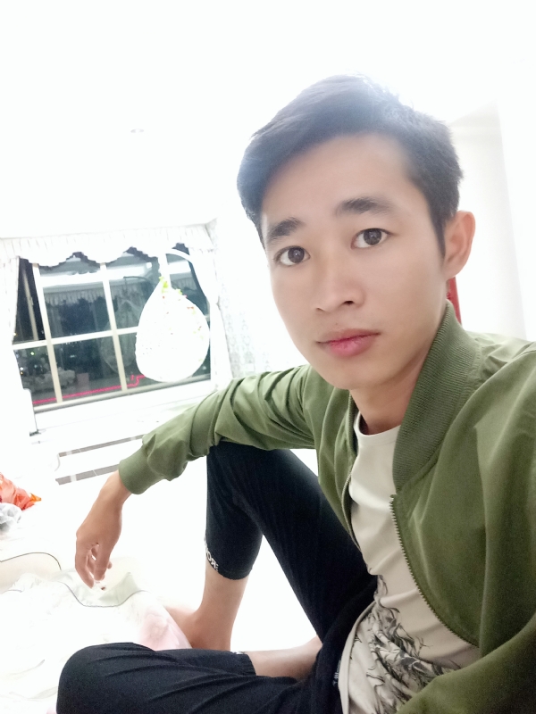 风中飞沙的第一张照片--百色相亲服务中心