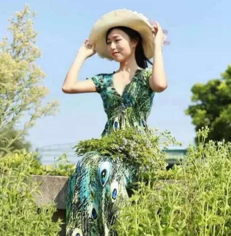 ViviQueen的第四张照片--百色相亲服务中心