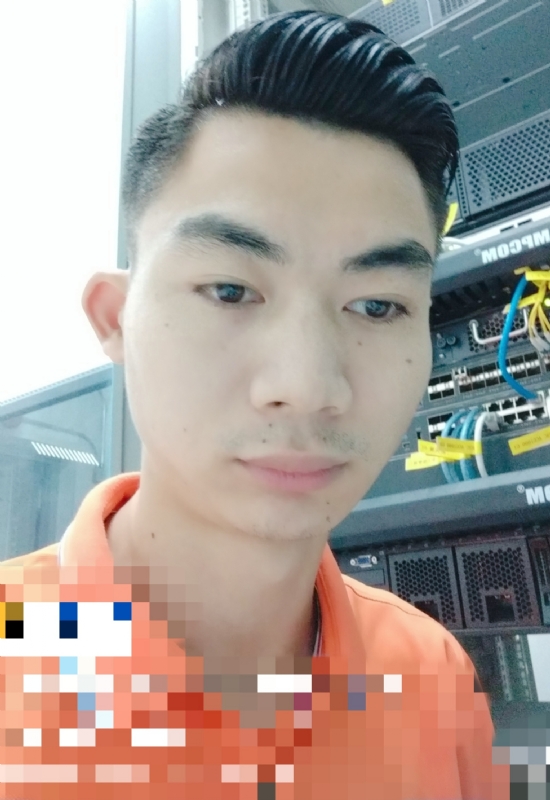 小海的第二张照片--百色相亲服务中心