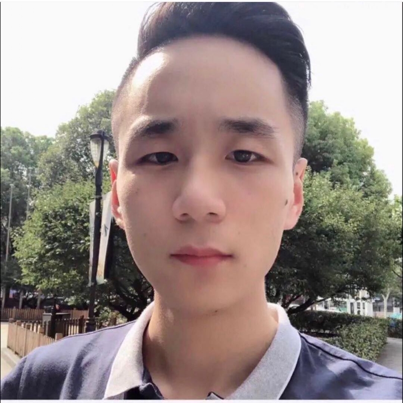 期待八月的雨的第二张照片--百色相亲服务中心