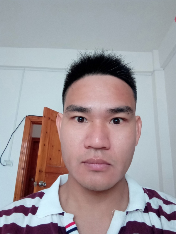 相遇的第一张照片--百色相亲服务中心