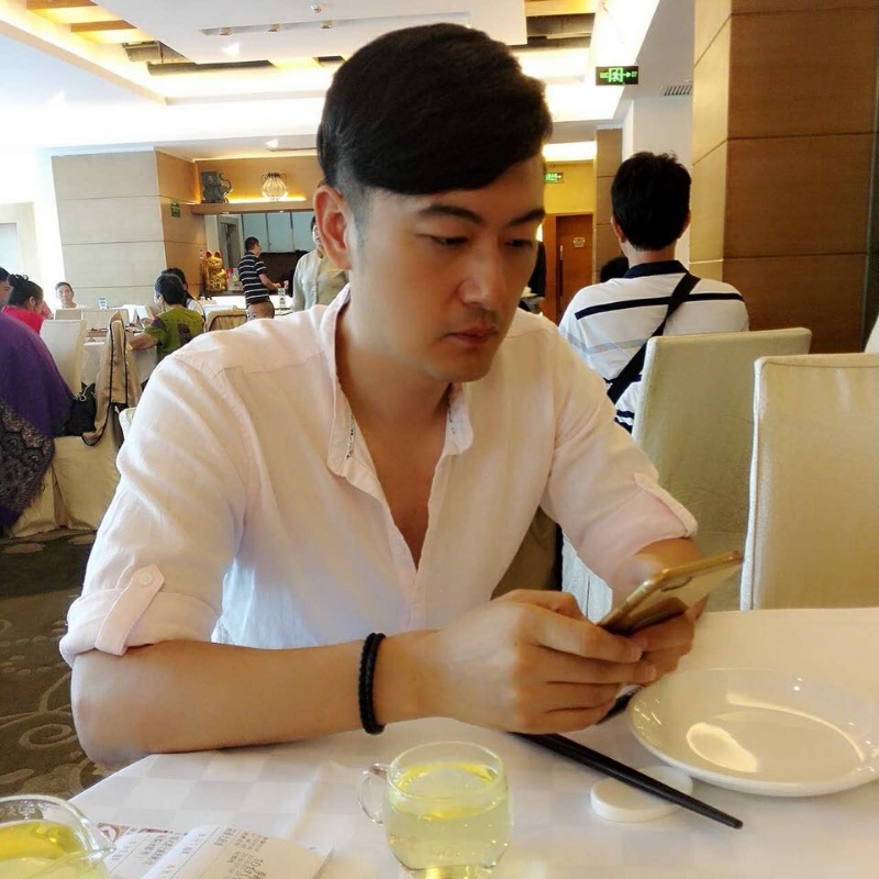 猩猩的第四张照片--百色相亲服务中心