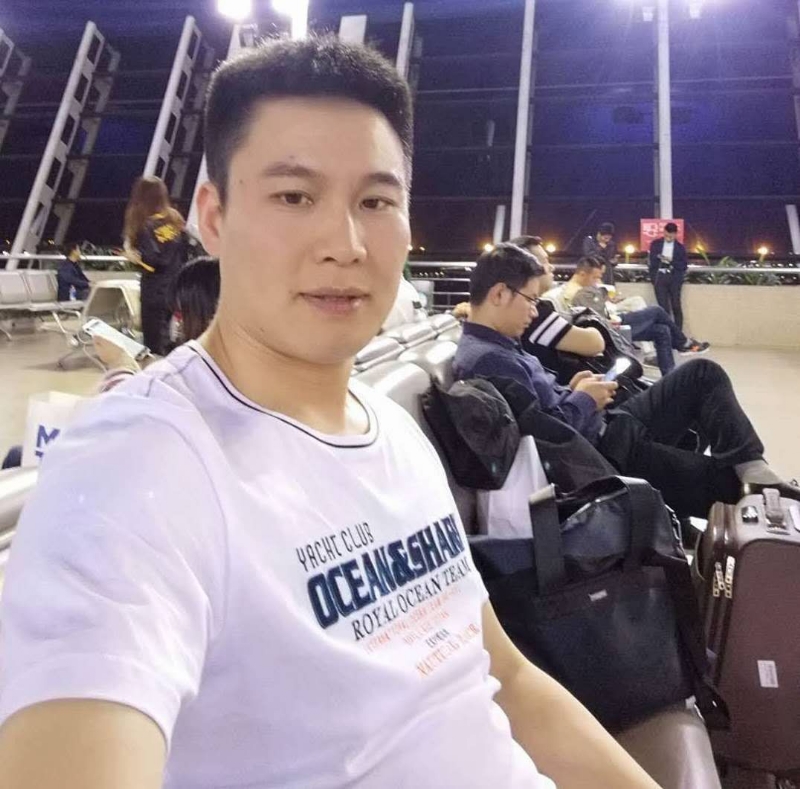 阳光灿烂的第一张照片--百色相亲服务中心