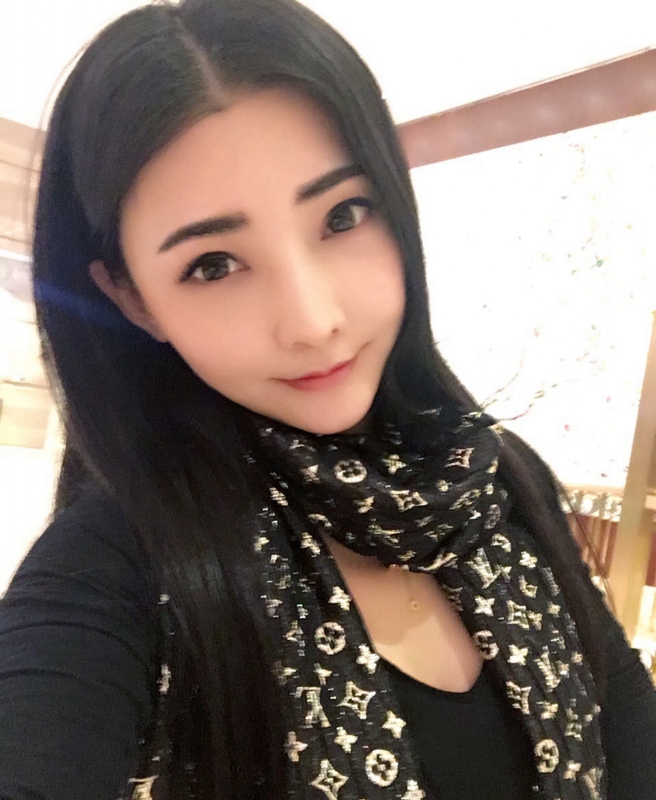 詩詩的第二张照片--百色相亲服务中心