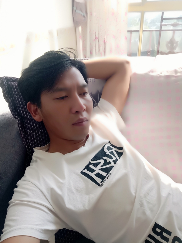 大通的第一张照片--百色相亲服务中心