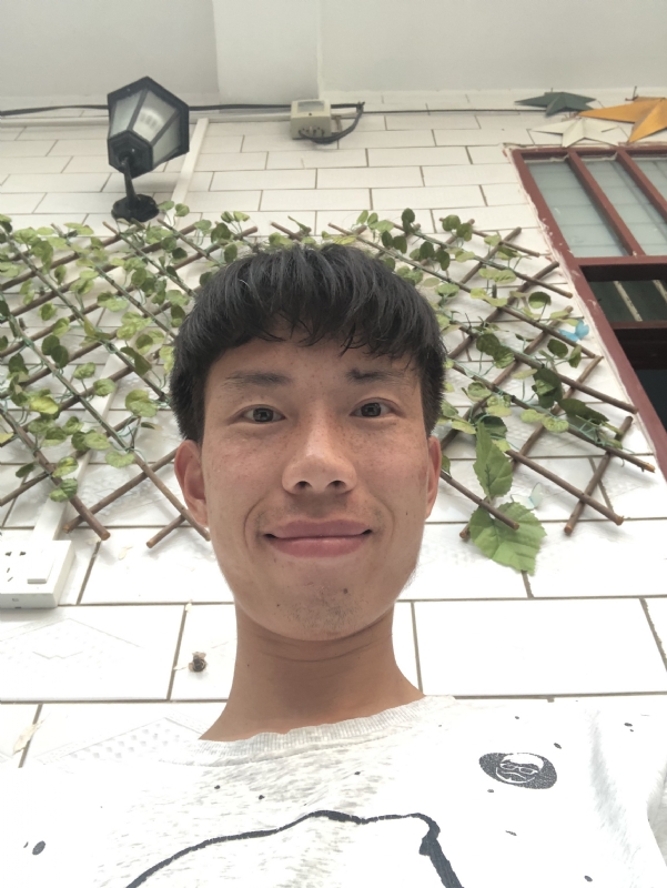 夏天的第三张照片--百色相亲服务中心