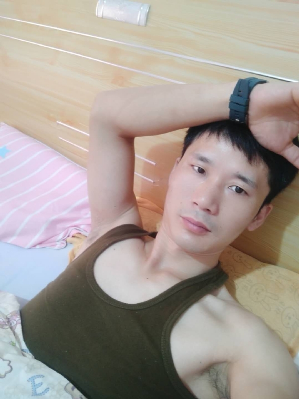 平凡之路的第一张照片--百色相亲服务中心