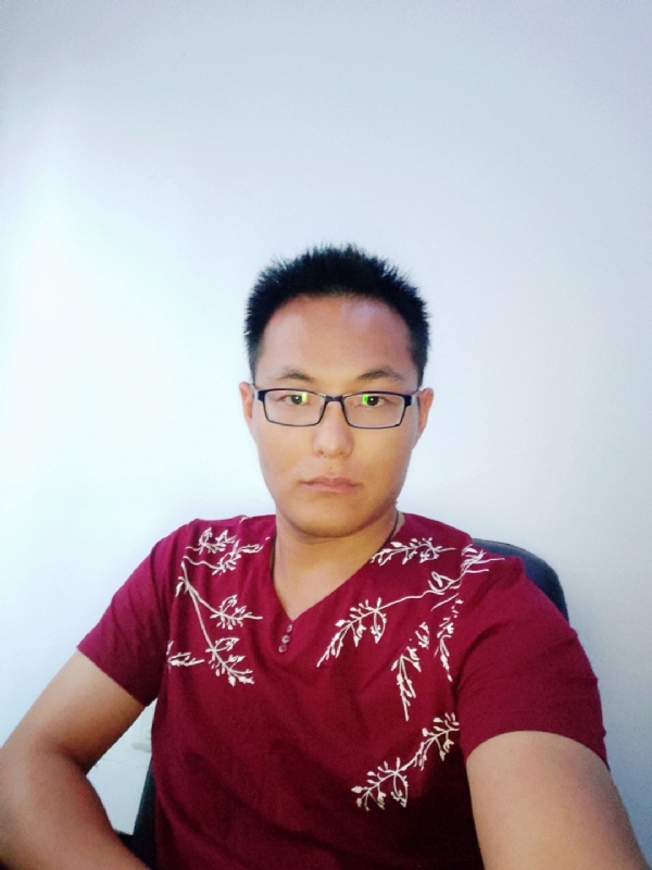 泉海洋的第一张照片--百色相亲服务中心