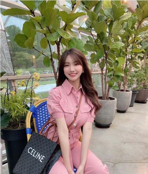 coco的第一张照片--百色相亲服务中心