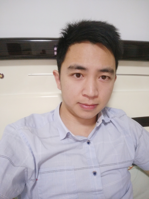 彭亮的第二张照片--百色相亲服务中心