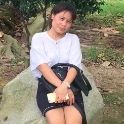 小燕子的第一张照片--百色相亲服务中心