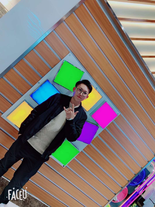 陪伴是最长情的告白的第一张照片--百色相亲服务中心