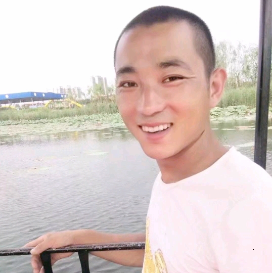 为你等候的第二张照片--百色相亲服务中心