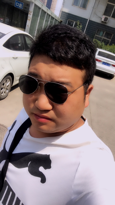 杨志强的第一张照片--百色相亲服务中心