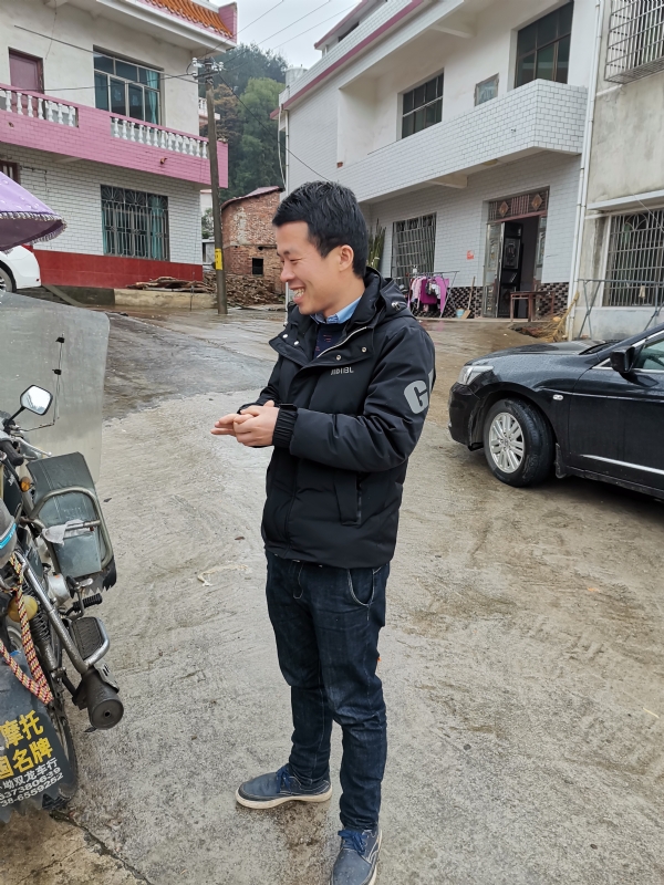 幸运遇见你的第一张照片--百色相亲服务中心