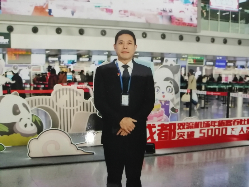 沧浪之水的第一张照片--百色相亲服务中心