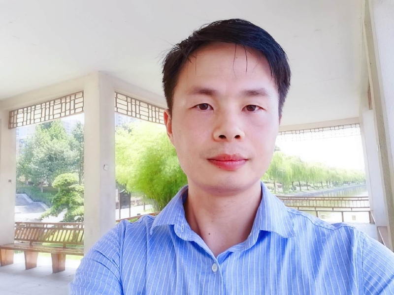 小艾同学的第二张照片--百色相亲服务中心