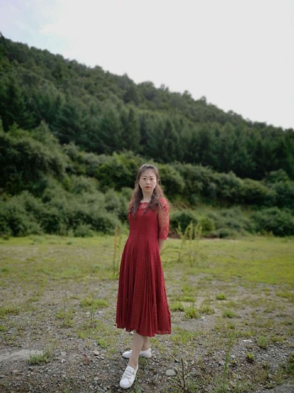 木槿的第七张照片--百色相亲服务中心