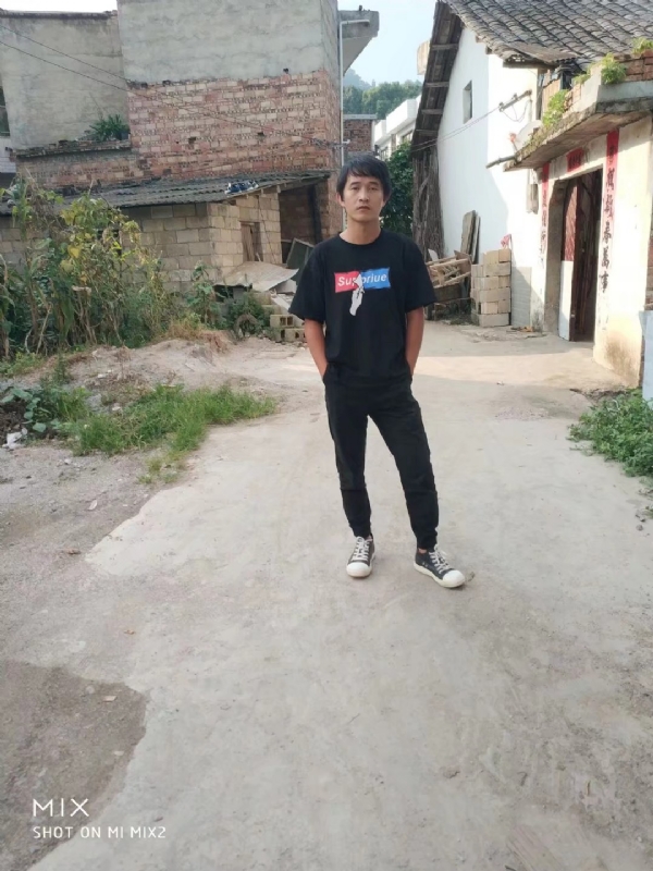 活活该的第一张照片--百色相亲服务中心