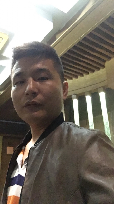 古月的第三张照片--百色相亲服务中心