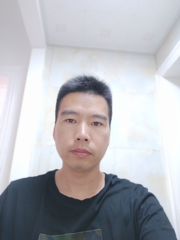 只因有你的第一张照片--百色相亲服务中心