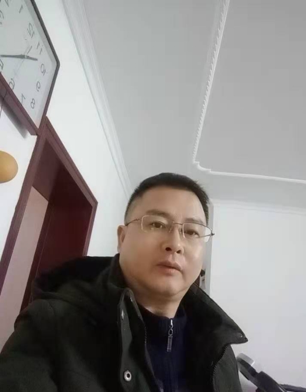 想牵你的手的第一张照片--百色相亲服务中心