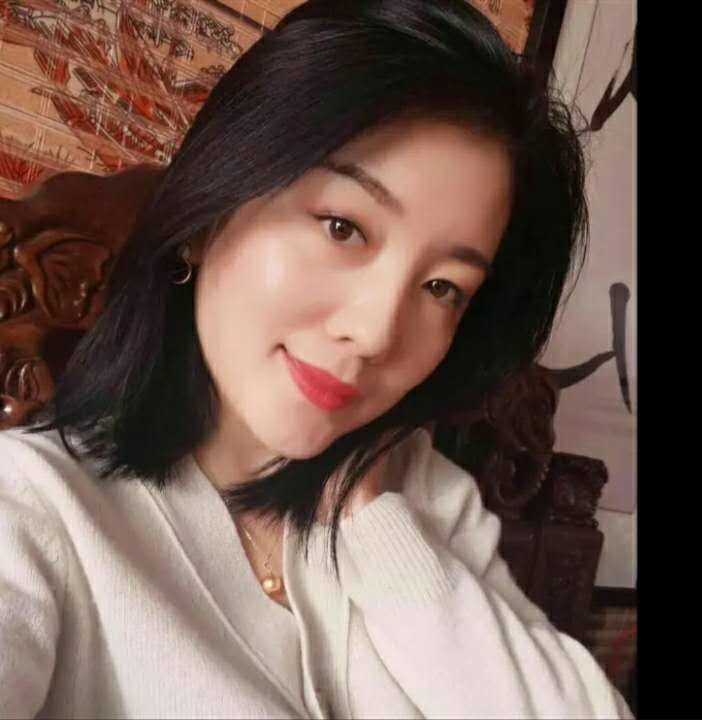 陈旧的第一张照片--百色相亲服务中心