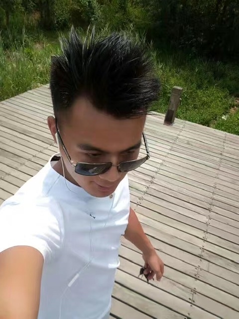 只为等你的第四张照片--百色相亲服务中心