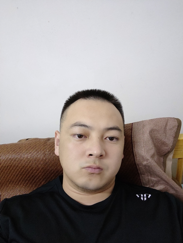 南羽的第一张照片--百色相亲服务中心