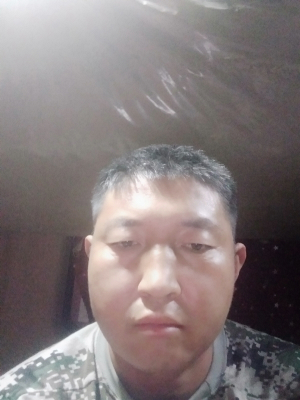 雪山浪子的第一张照片--百色相亲服务中心