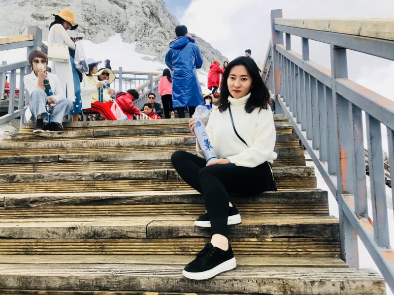 依雪的第四张照片--百色相亲服务中心