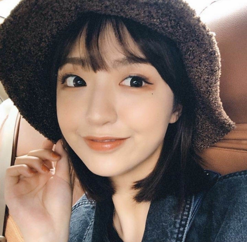 李雅容的第一张照片--百色相亲服务中心