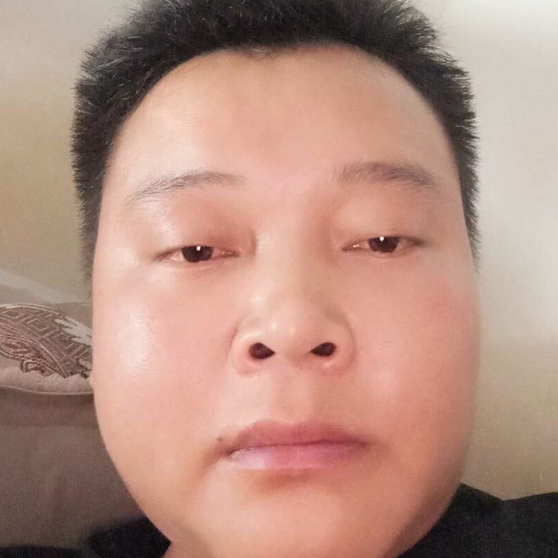 海底的黑暗的第一张照片--百色相亲服务中心