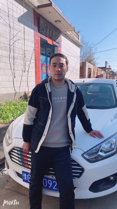 一片云的第一张照片--百色相亲服务中心