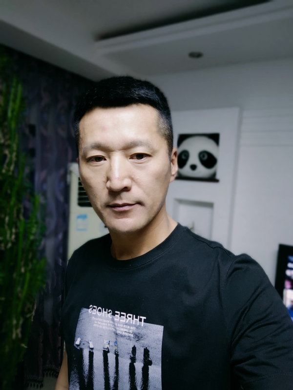 庆柏的第一张照片--百色相亲服务中心